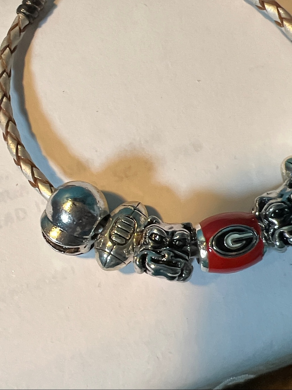 Georgia Bulldogs Set of 7 Bracelet Charms - Picture 2 of 4